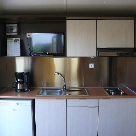 ปาร์เก เด กัมปิสโม ออร์บิตูร์ กานิเดโล Hotel บีลาโนวาเดกายา ภายนอก รูปภาพ